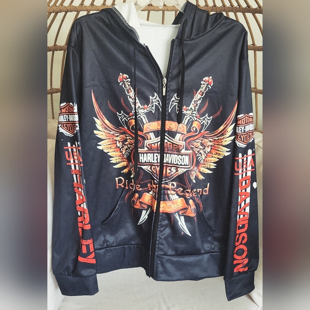 Crossed Swords and Wings Zip Front Harley-Davidson Legacy Hoodie Kangaroo Pocket